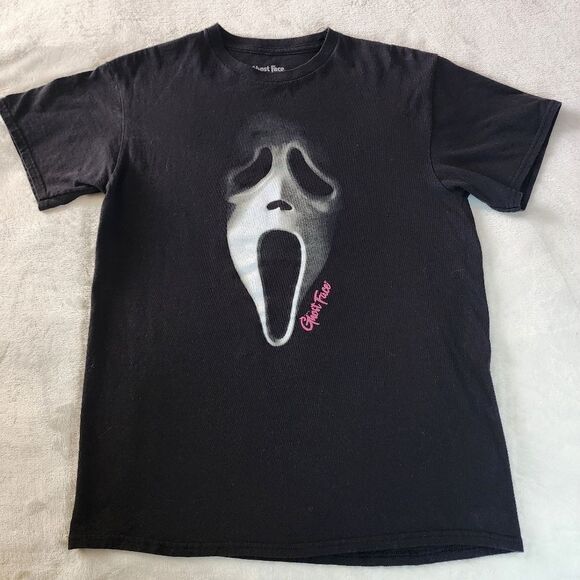 Ghost Face Black With Graphic Tshirt Size Medium - Picture 1 of 6